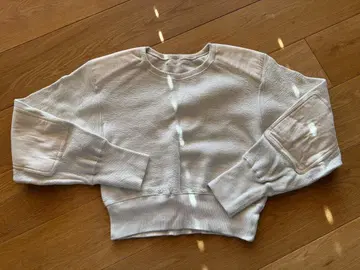 littleSuzie 화이트 크롭 맨투맨