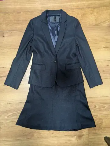 UNTITLED 스커트 수트 사이즈 2