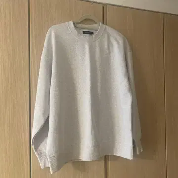 그레이 크루넥 트레이닝복