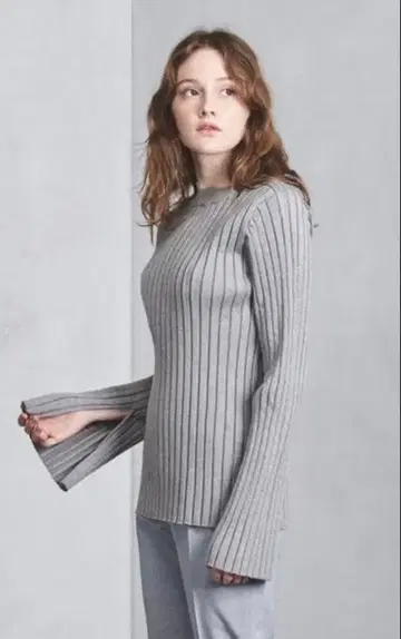 HYKE 하이크 리브 긴팔 상의 올리브 카키 니트 티셔츠