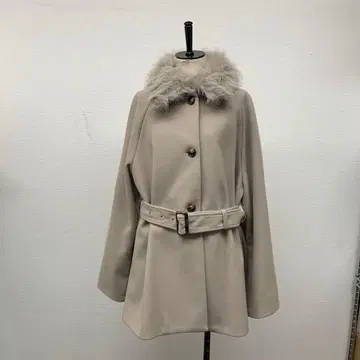 퍼 탈부착 케이프 코트