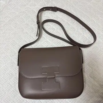 이아쿠치 숄더백