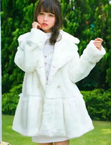 LIZLISA 퍼 세일러 코트 A라인 코트 화이트 SN-389