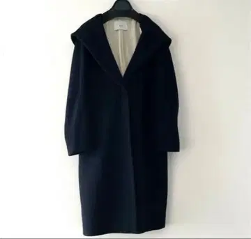 Tiara 후드 부착 네이비 롱 코트