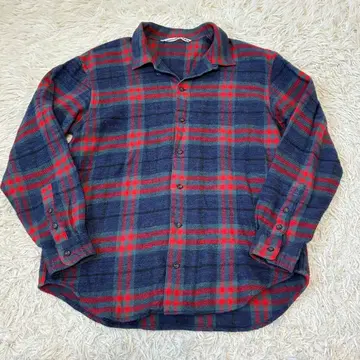 NONNON 마드모아젤논논 오픈 카라 옴브레 셔츠 자수