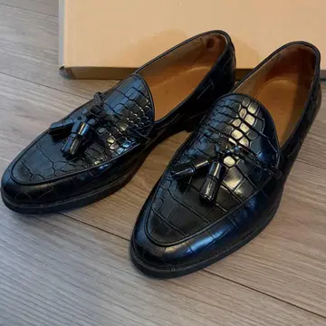 ZARA 블랙 크로커다일 로퍼 태슬 드레스 슈즈