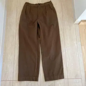 nest Robe upcyclelino BASIC 치노 2턱 팬츠