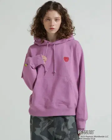 AVIREX 스누피 후드티
