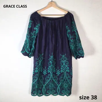 상태 좋음 GRACE CLASS 그레이스클래스 원피스 자수 38