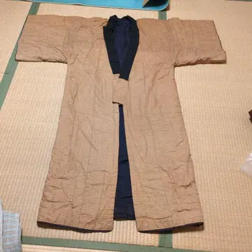 브라운과 블랙 체크 무늬 도테라