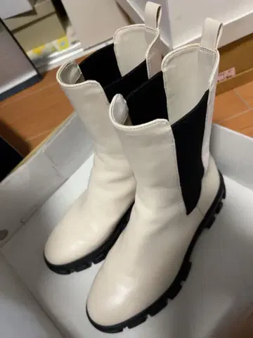 사이드 고어 부츠 마이클코어스