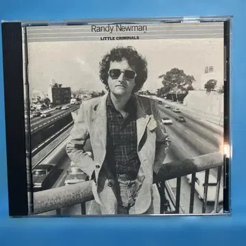 CD 랜디 뉴먼 / Little Criminals B-096