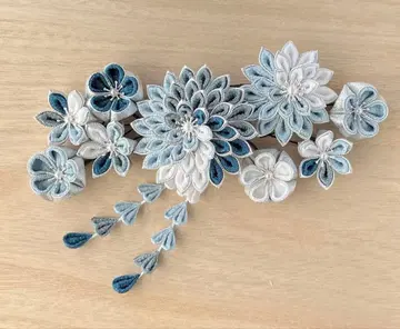 츠마미자이쿠 머리 장식