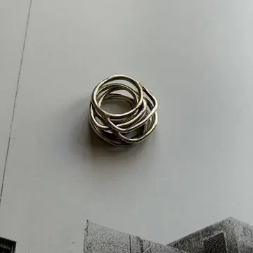 Iosselliani 이오셀리아니 8연 반지 5개