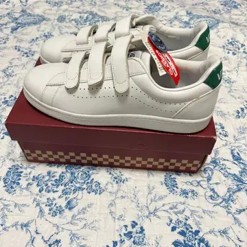 VANS 클래식 화이트 스니커즈 28.5