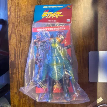 도에이 레트로 소프트 비닐 컬렉션 그린 맨티스