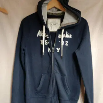 Abercrombie & Fitch 네이비 여성용 후드티
