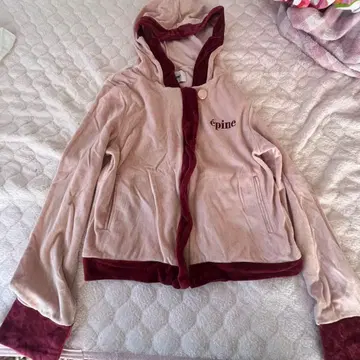 epine 후드 부착 셋업 핑크/와인 레드 벨로아 셋업