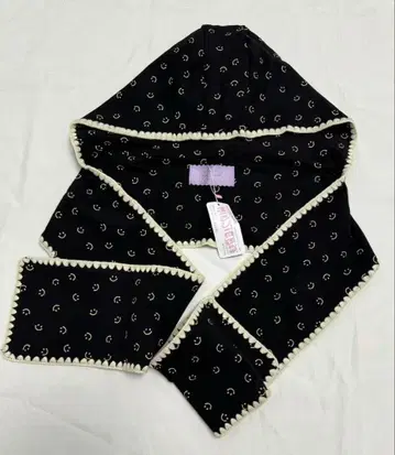 MINJIENA 후드 부착 스마일 무늬 스카프