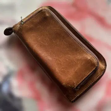 브라운 가죽 장지갑 지퍼 포함