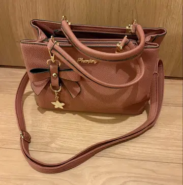 리본 포함 핑크 숄더백