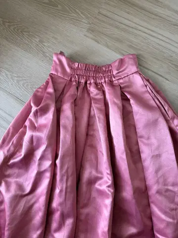 아멜리 플레어 롱 스커트 핑크 맥시