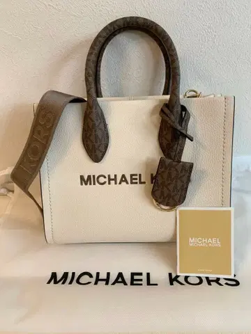 마이클코어스 숄더백 새상품 미사용