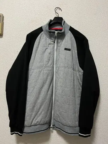 뉴발란스골프 충전솜 나일론 자켓 / 6 그레이 x 블랙 스트레치