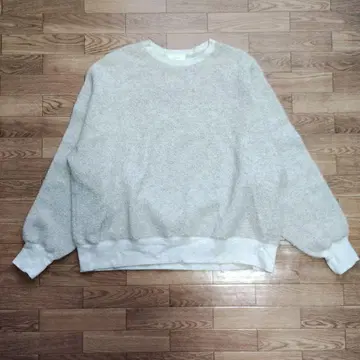 카구레 울 보아 풀오버 베이지