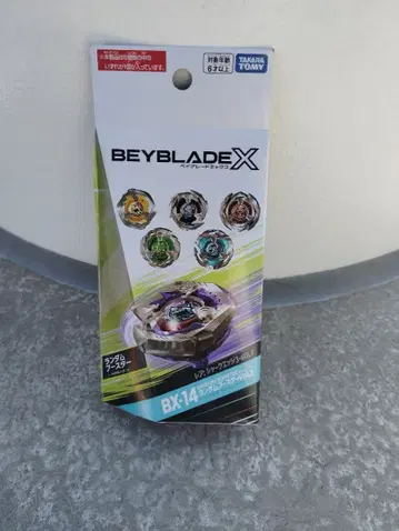 베이블레이드X 샤크 엣지 3-60LF 미사용 새상품