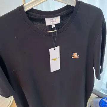 메종 키츠네 블랙 T셔츠 L 사이즈