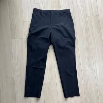 글로벌 워크 슬랙스 블랙 계열