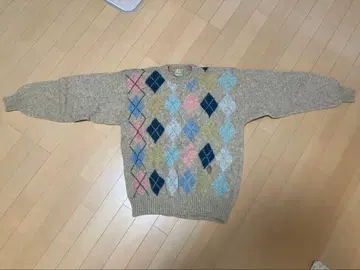 트루사르디 아가일 무늬 스웨터