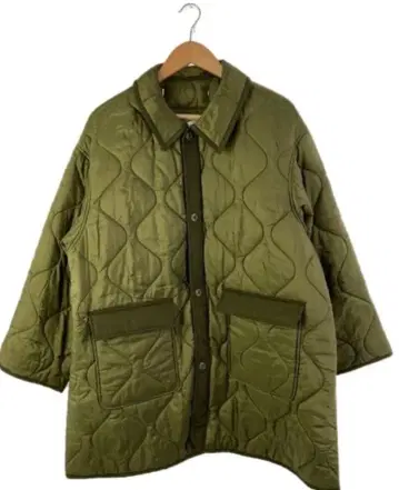 프릭스스토어 카키 퀼팅 자켓 FREE 사이즈