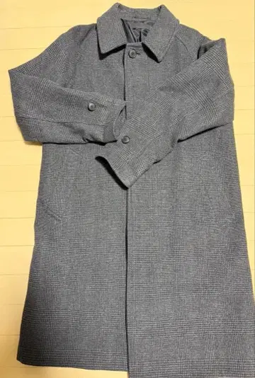 [ 유니클로 ] S 그레이 체크 무늬 코트