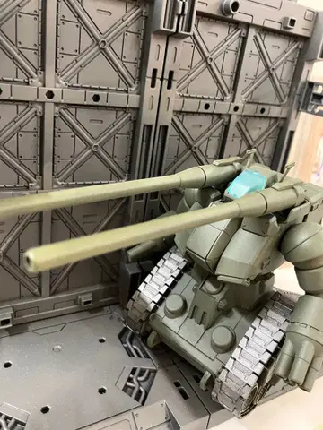 건탱크 hg 개조 페인팅 완료