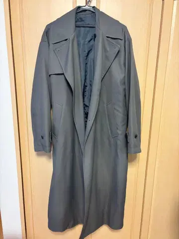 그레이 체스터 코트