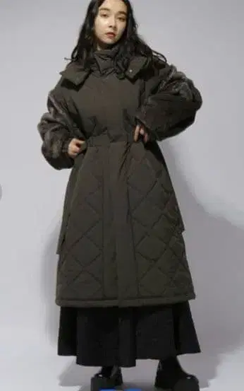 HARE 소매 퍼 퀼팅 코트