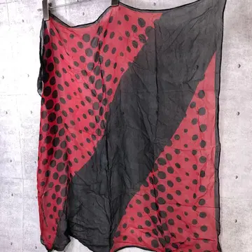 JUNKO KOSHINO 레트로 모드 도메스틱 도트 실크 스카프