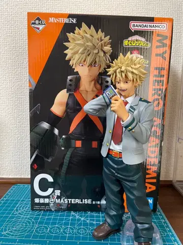 히로아카 제일복권 바쿠고 카츠키 MASTERLISE 피규어