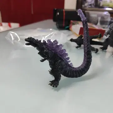 HG 시리즈 신 고질라 고질라 2016 제4 형태 각성 방사 열선 피규어