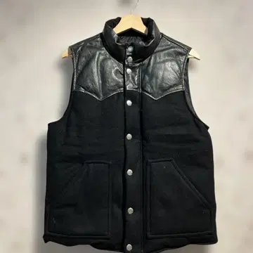 90s-00s HIMALAYA 가죽 x 울 다운 베스트 히말라야