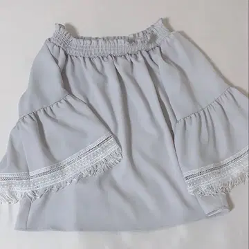 And Couture 오프숄더 블라우스