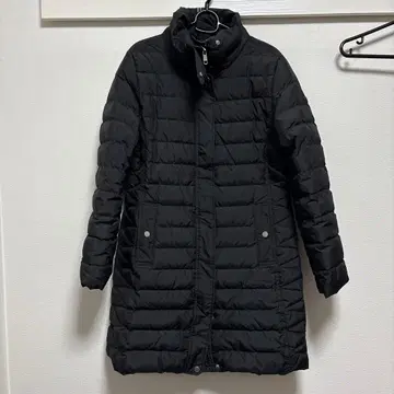 TOMMY HILFIGER 블랙 다운 자켓 M