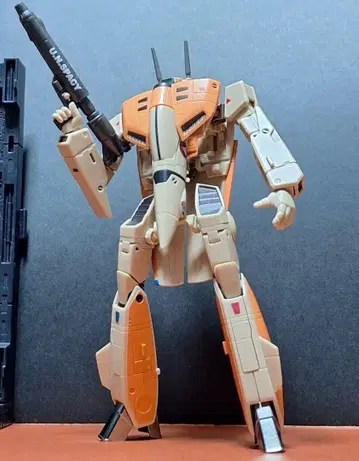 HI-METAL-R VF1D 발키리