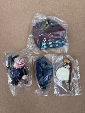 웃는 세일즈맨 모구로 후쿠조 피규어