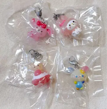 산리오 윳토메지루시 액세서리 가챠 4체 세트