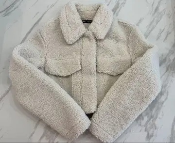 ZARA 보아 자켓 크롭 기장