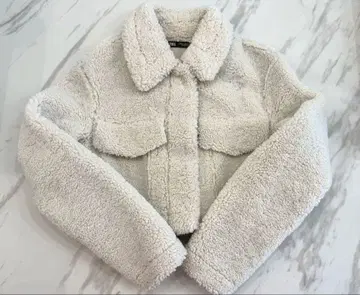 ZARA 보아 자켓 크롭 기장