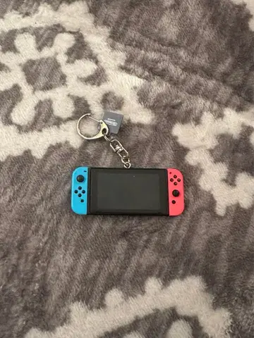 닌텐도 뮤지엄 한정판 컨트롤러 키링 Switch